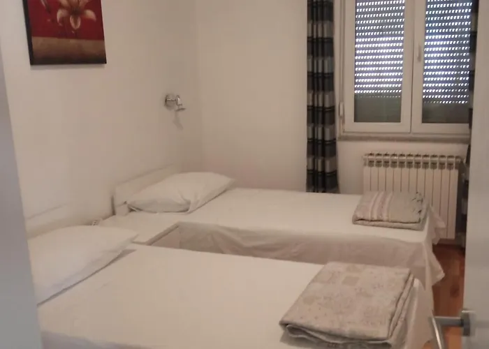 Seaside House For Families With Children - Diklo, - 20962 Casa vacanze