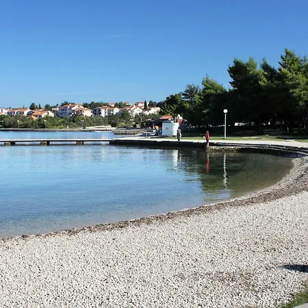 Seaside House For Families With Children - Diklo, - 20962 Zara