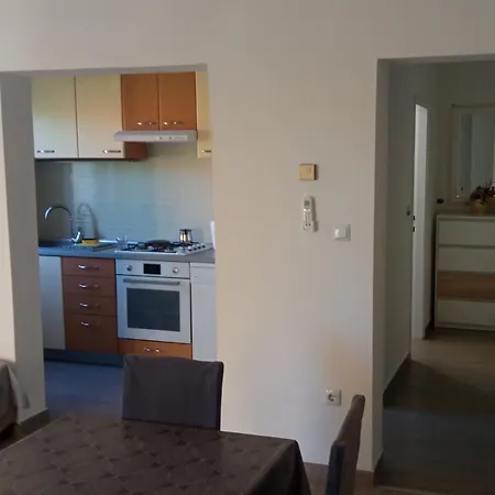 Seaside House For Families With Children - Diklo, - 20962 Zara