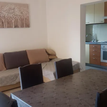 Seaside House For Families With Children - Diklo, - 20962 * Zara